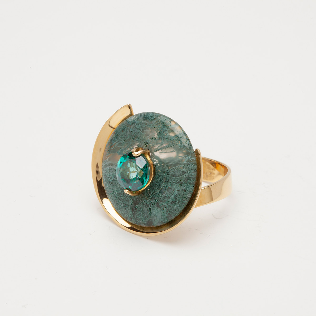 Cei handmade ring in 9k or 18k gold, moss agate and peridot 1 designed by Belen Bajo