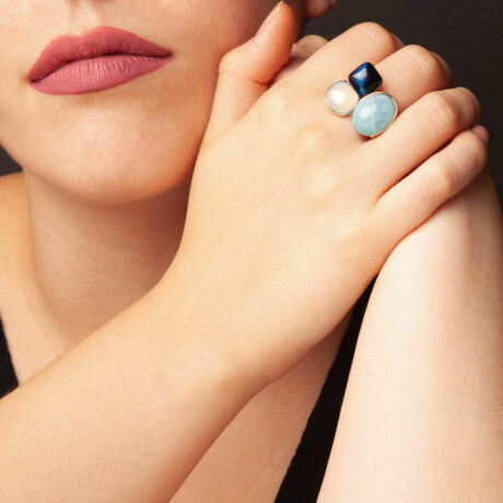 Iam handmade ring in 9k or 18k gold, sterling silver, kyanite, milk aquamarine and moonstone designed by Belen Bajo m1