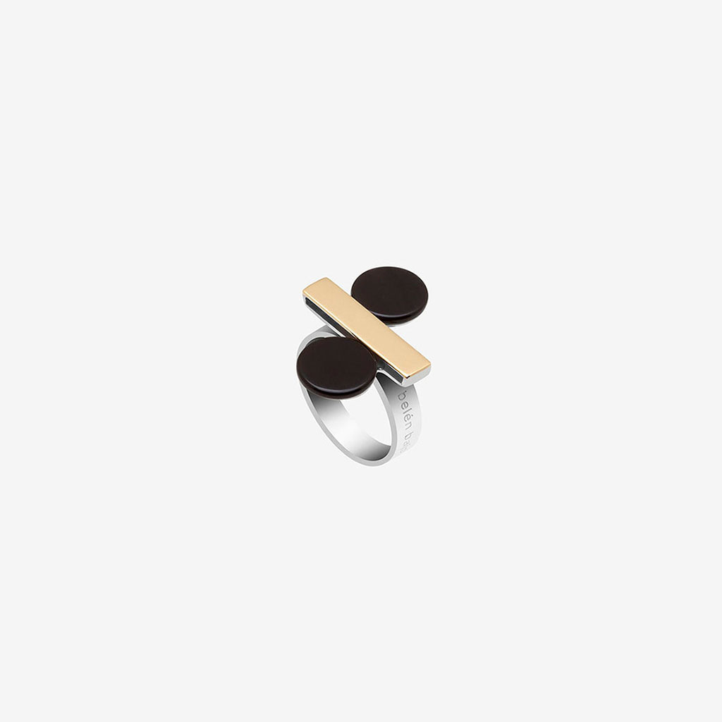 anillo artesanal de oro de 9k o 18k, plata de ley, ónix diseñado por Belen Bajo