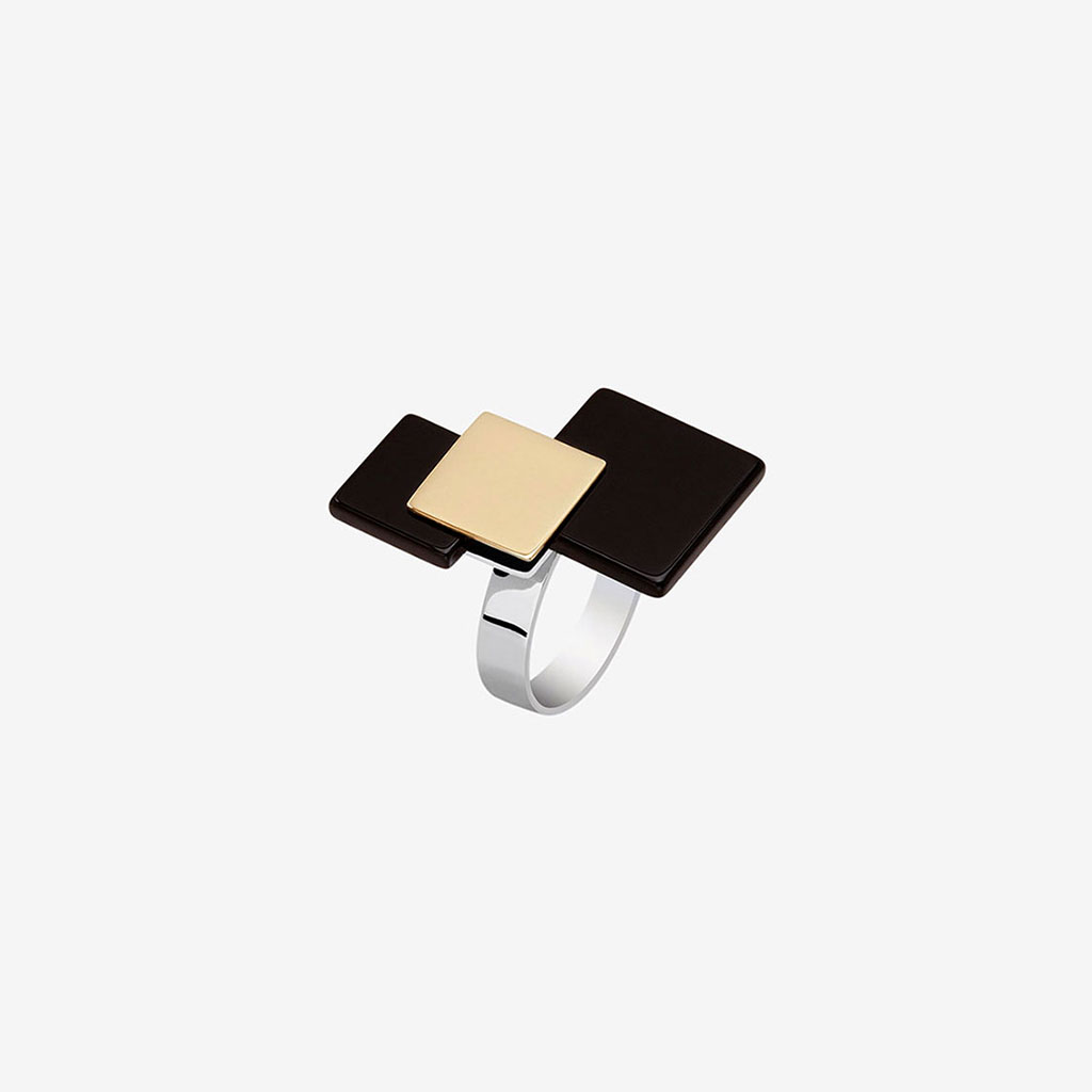 Zoi handcrafted ring in 9k or 18k gold, sterling silver and onyx designed by Belen Bajo