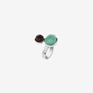 handmade Yin ring in sterling silver, green and black agate druse designed by Belen Bajo