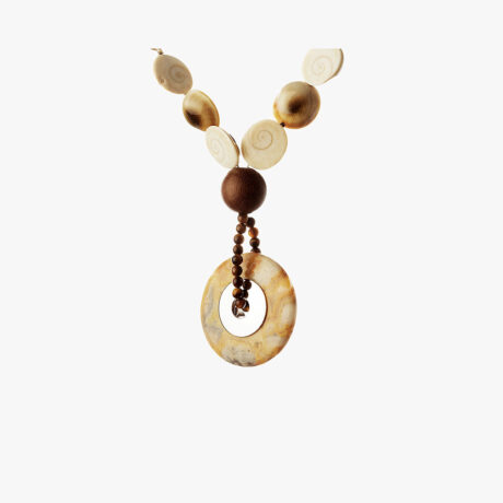 Handmade Nei necklace in sterling silver, wood, crazy agate and shell designed by Belen Bajo