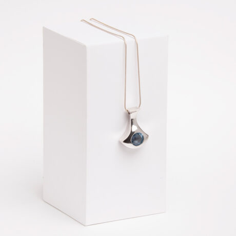 Handmade sterling silver and blue zirconia necklace designed by Belen Bajo