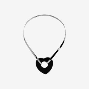 handcrafted Jie sterling silver and onyx heart-shaped choker designed by Belen Bajo