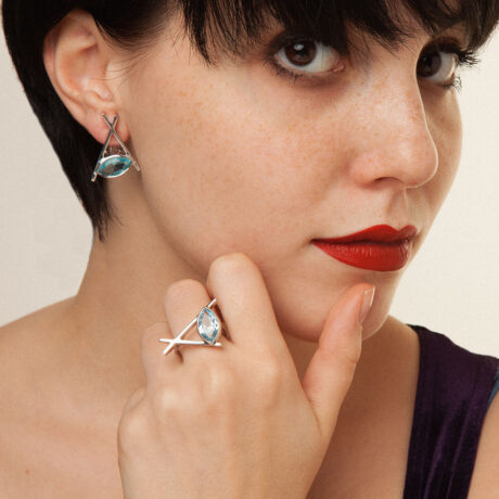 Kei handmade earrings in sterling silver and blue zircon designed by Belen Bajo